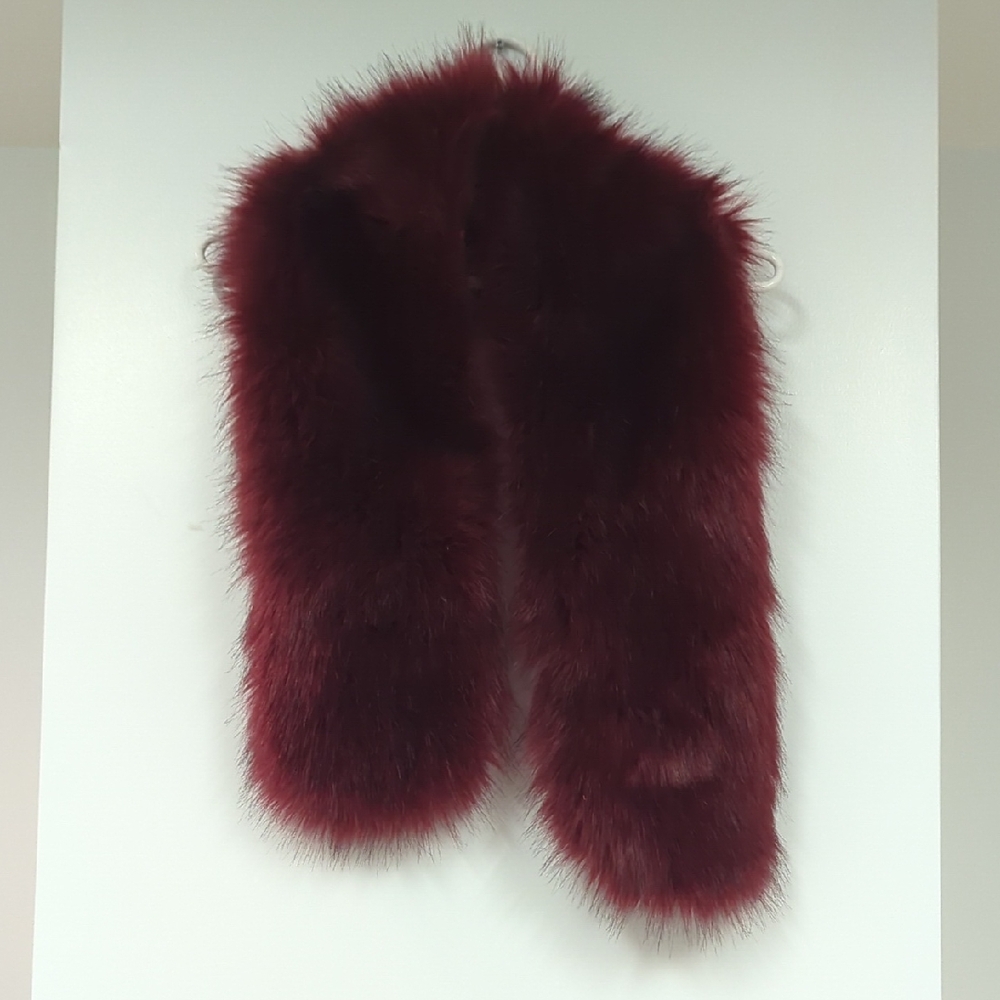 Plush Burgundy Faux Fur Scarf